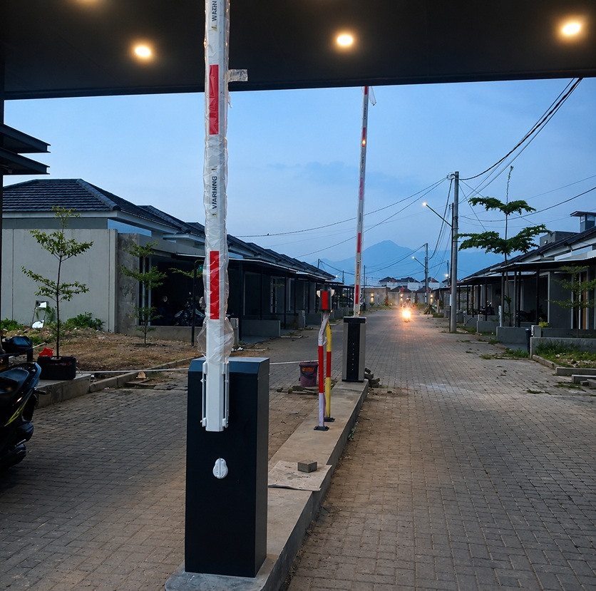 Barrier Gate Berkualitas: Mekanisme buka-tutup cepat dan halus.