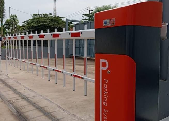 MX Series Barrier Gate AC Premium – Palang Fence 4 Meter